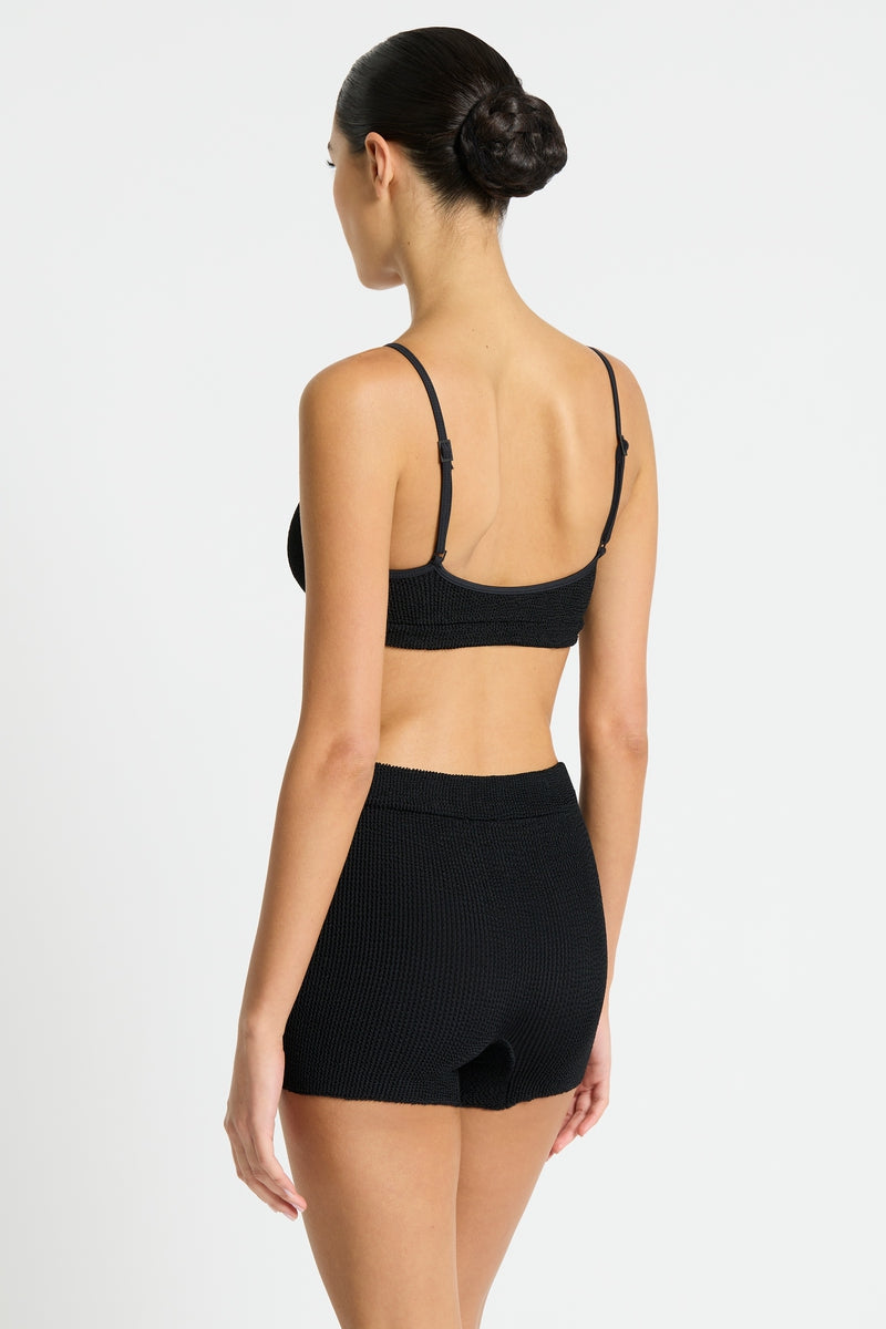 dom short black eco