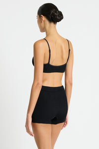 dom short black eco