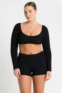 dom short black eco