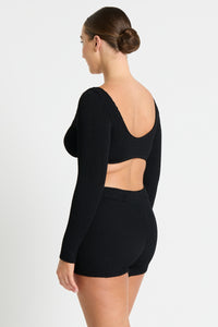 dom short black eco