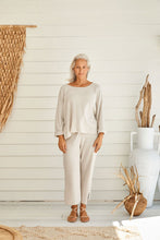 Load image into Gallery viewer, Retreat Cotton Twist Pullover - Silver x White