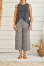 Load image into Gallery viewer, Retreat Cotton Twist Pant - Washed Black x Silver
