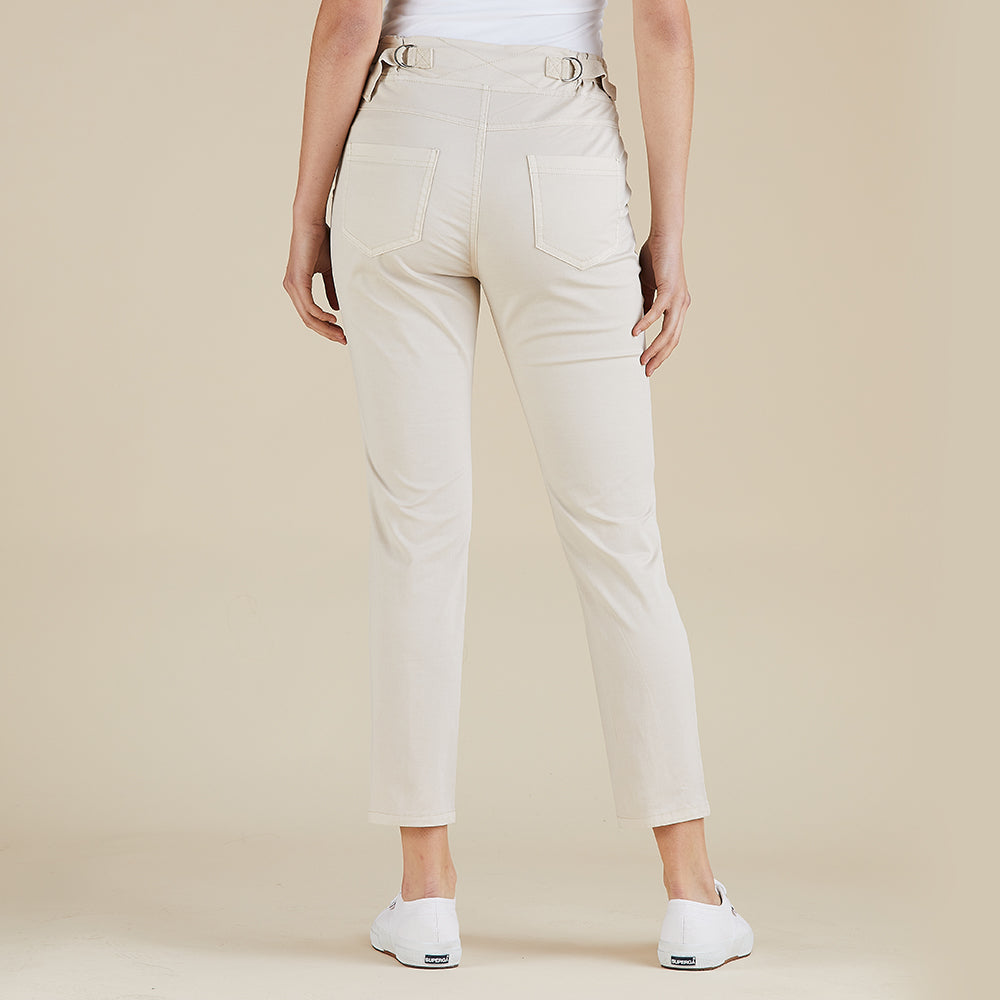 Lightweight Jogger Jean - Natural