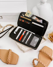 Load image into Gallery viewer, Isla Lizard Black Wallet