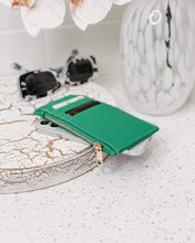 Load image into Gallery viewer, Tia Spearmint Cardholder