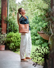 Load image into Gallery viewer, Baby Juno Shoulder Bag