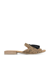 Load image into Gallery viewer, Adielia Slide - Metis Scissors Leopard/Black