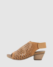 Load image into Gallery viewer, Bueno Footwear Australia  Ruby Coconut
