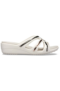 Crocs sanrah deals metal block