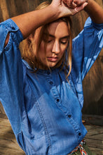 Load image into Gallery viewer, Daisy Shirt - Kirk Wash