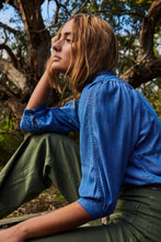 Load image into Gallery viewer, Daisy Shirt - Kirk Wash