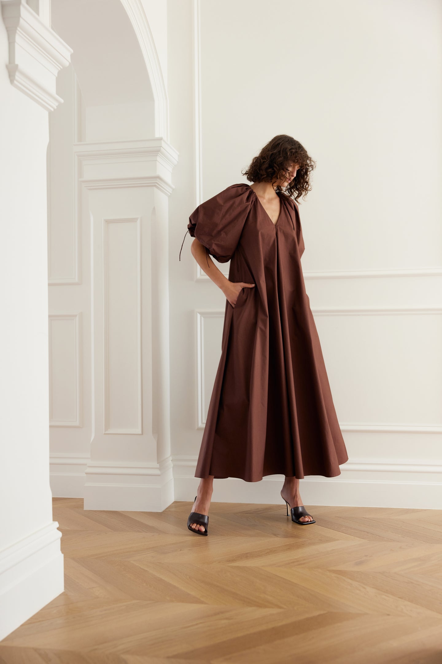 Elle Puff Sleeve Maxi - Chocolate