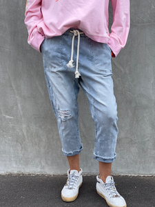 Faded Star Cropped Jean