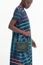 Load image into Gallery viewer, Liten Crossbody - Dark Green