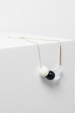 Load image into Gallery viewer, Helmi Necklace