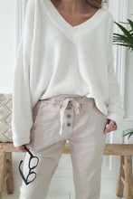 Load image into Gallery viewer, Perfect Joggers Buttons by Bypias, Jogger jeans, beige jeans