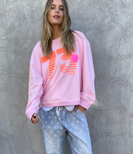 Load image into Gallery viewer, 73 Peachy Fleece Sweat - Pink