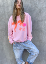 Load image into Gallery viewer, 73 Peachy Fleece Sweat - Pink