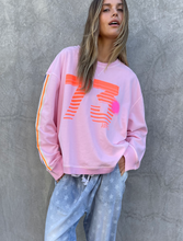 Load image into Gallery viewer, 73 Peachy Fleece Sweat - Pink