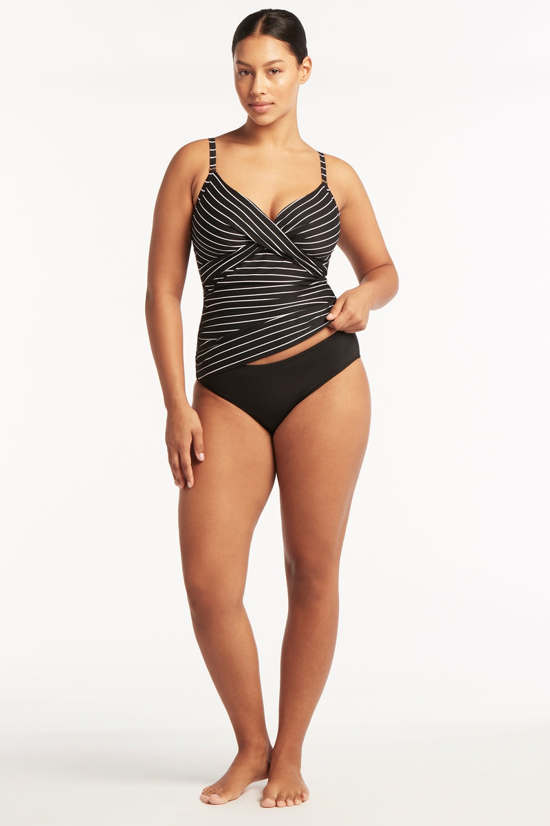 Shoreline Twist Front Dd/E Cup Singlet Top - Black