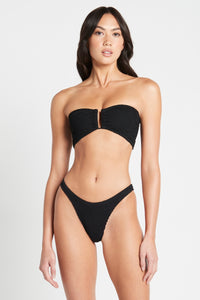 Blake Bandeau - Black