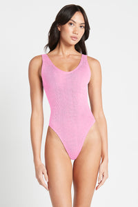mara one piece Wild Rose