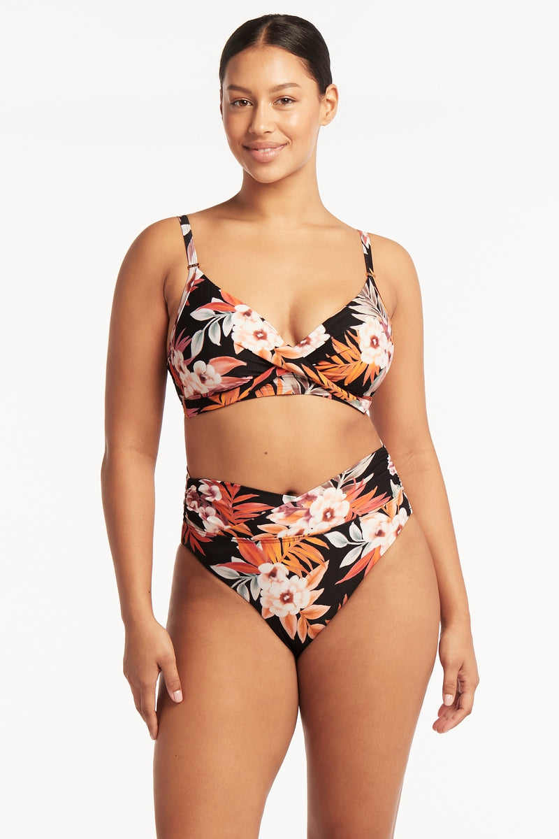 Escape Twist Front Dd/E Bra - Black