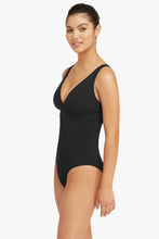 Load image into Gallery viewer, Panel Line Multifit One Piece - Black