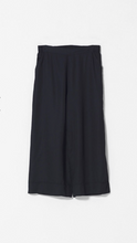 Load image into Gallery viewer, Wide Leg Culottes | Black
