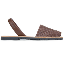 Load image into Gallery viewer, Avarcas Menorcan Sandals Fornells | Mud