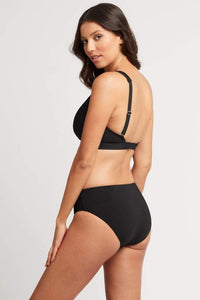 Bella D/Dd Cup Bralette With Macrame Detail | Black