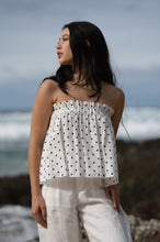 Load image into Gallery viewer, Pippa Linen top - Polka Dot