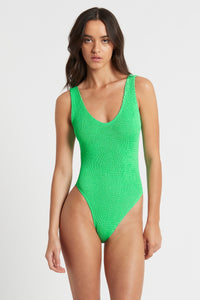 mara one piece - Apple