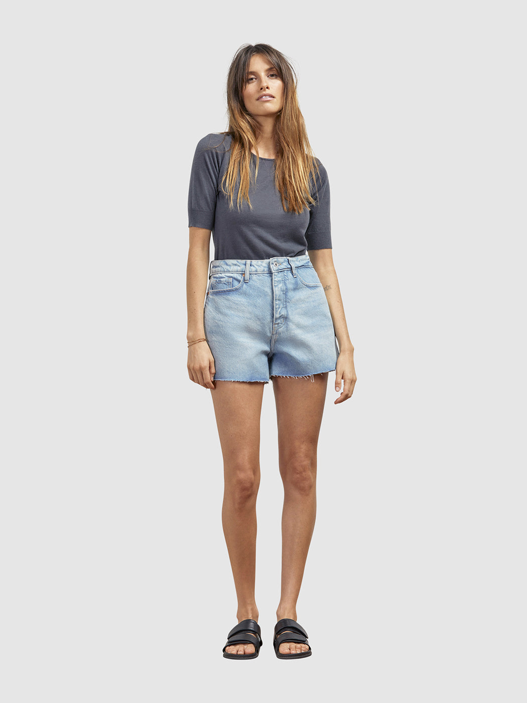 Annie Denim Short Aged Black